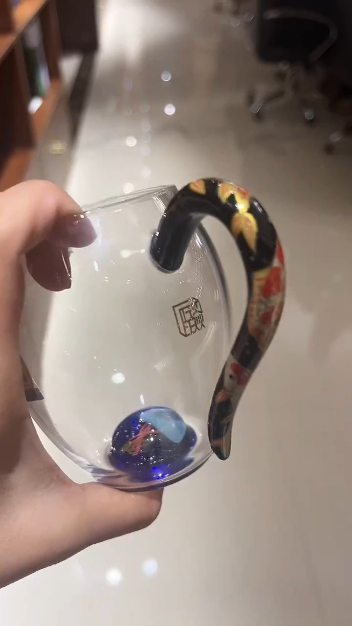 【闪购商品】晶焱蓝水母大漆云鱼公道杯