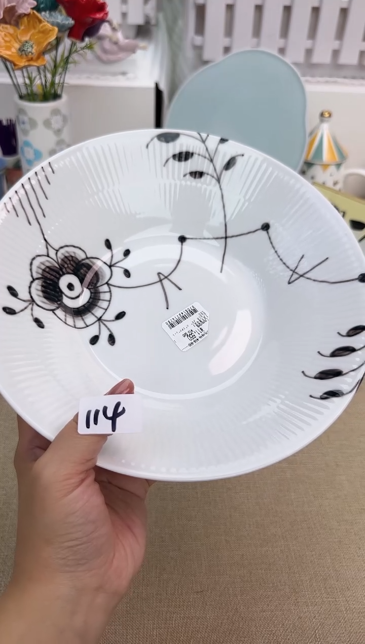 瓷片泡泡家的瓷器真好看