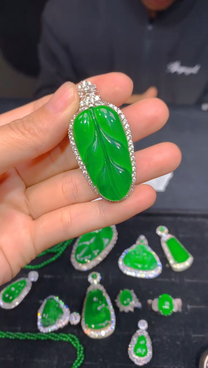 【闪购商品】定制翡翠未镶嵌135多样性发货（发其一）