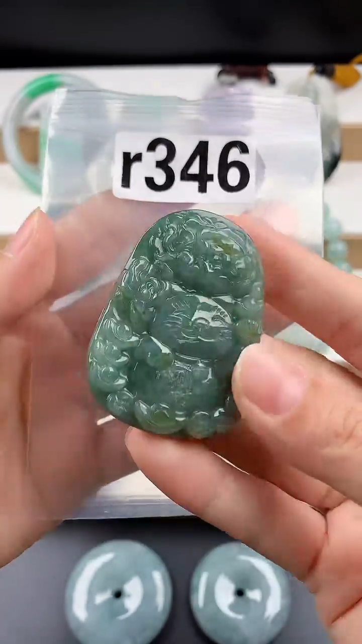颈饰未镶嵌翡翠天然翡翠吊坠挂件