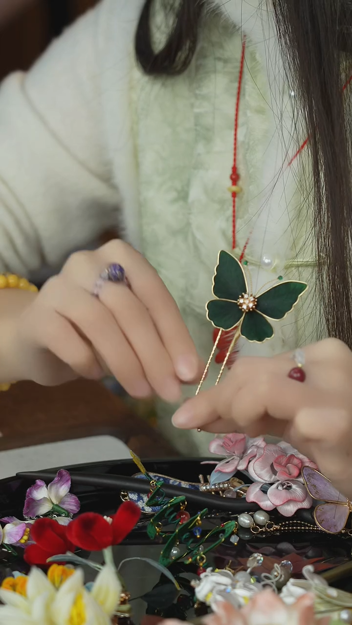 刺绣闪购纯手工非遗国风饰品