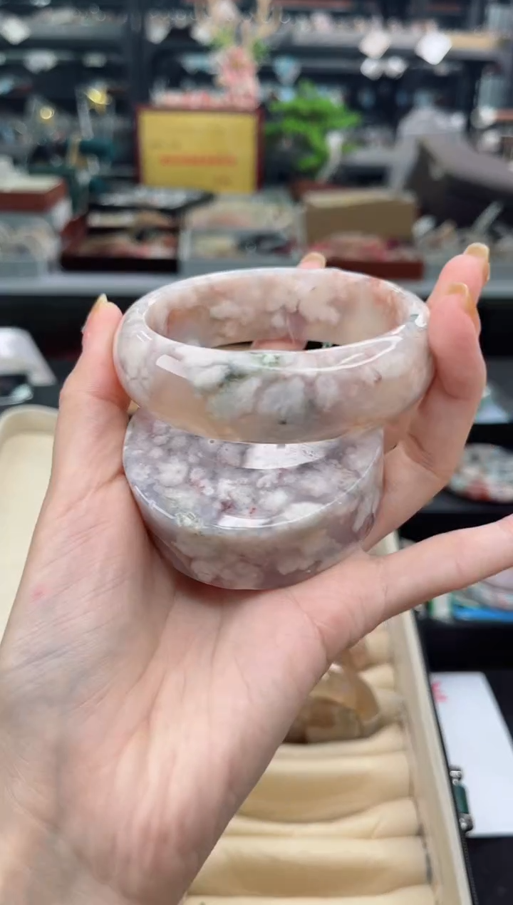 【闪购商品】石英质玉手镯未镶嵌63圈口（赠品镯心）3570388