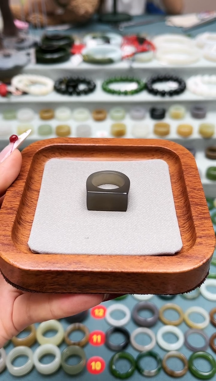 【闪购商品】和田玉戒指未镶嵌15号