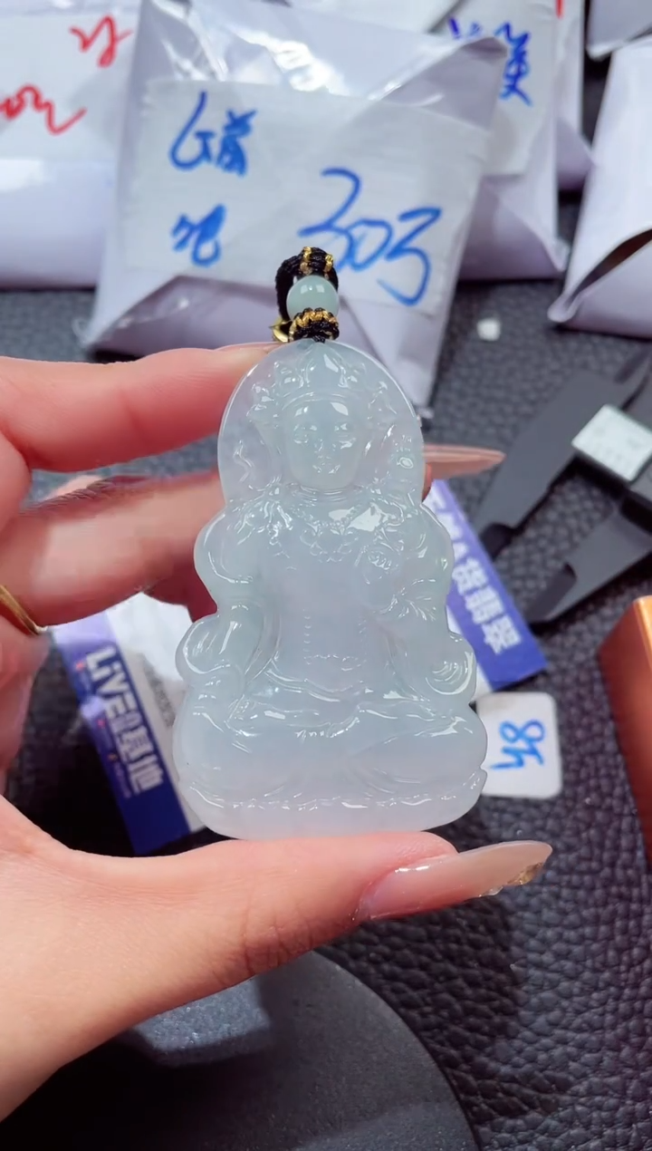 颈饰未镶嵌翡翠7