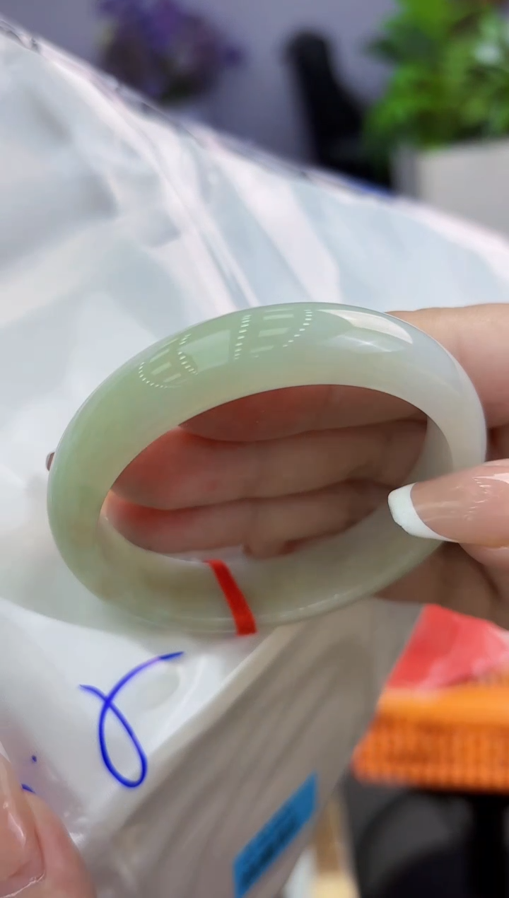 【闪购商品】翡翠手镯未镶嵌翡翠手镯