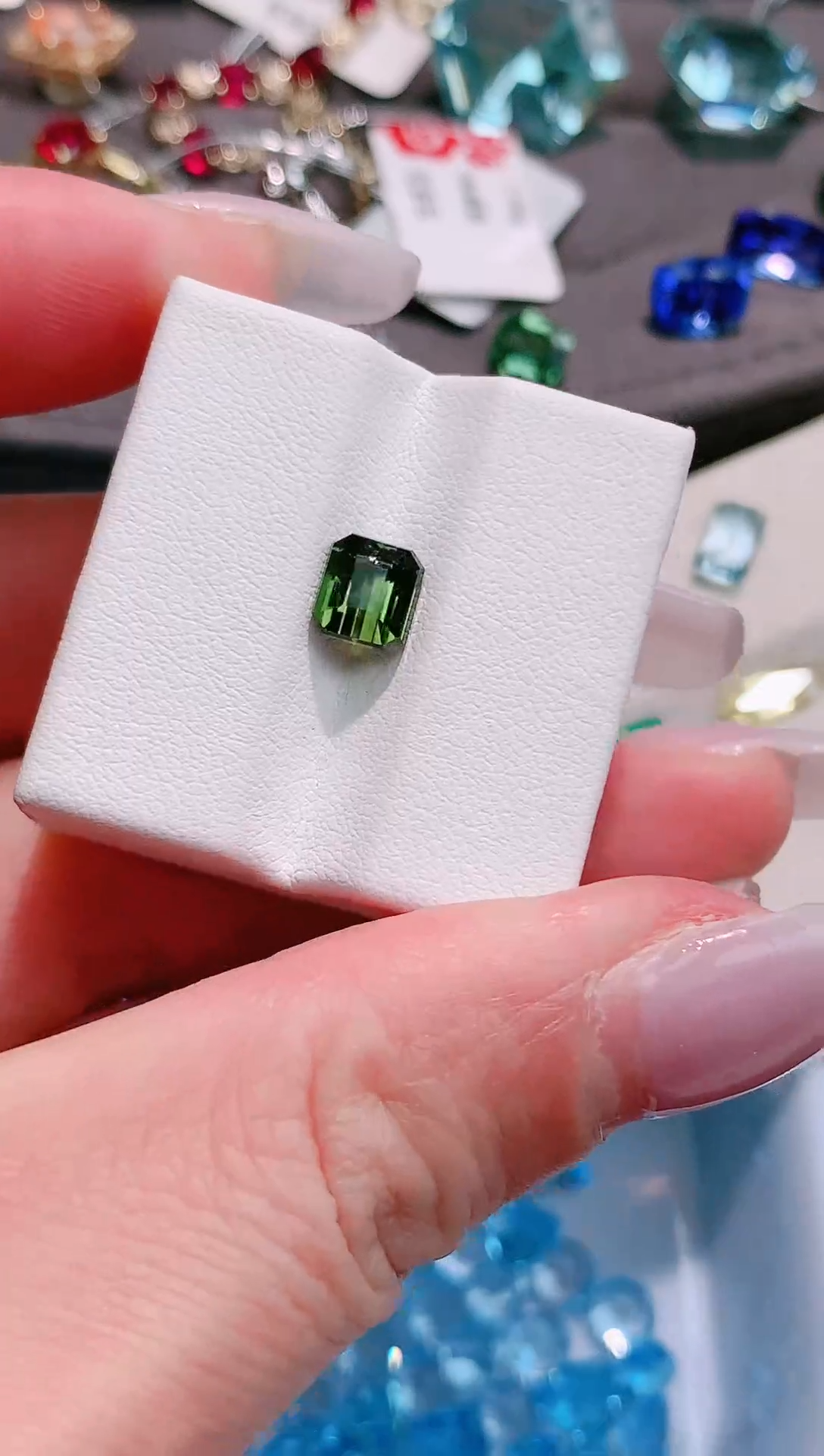 未镶嵌珠宝半成品碧玺1.42ct