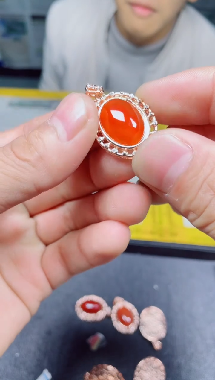 时尚精美高端吊坠6