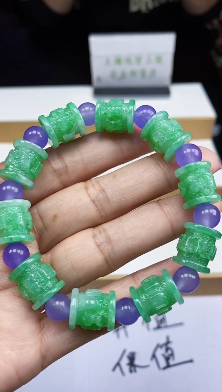 【闪购商品】翡翠颈饰未镶嵌翡翠A货