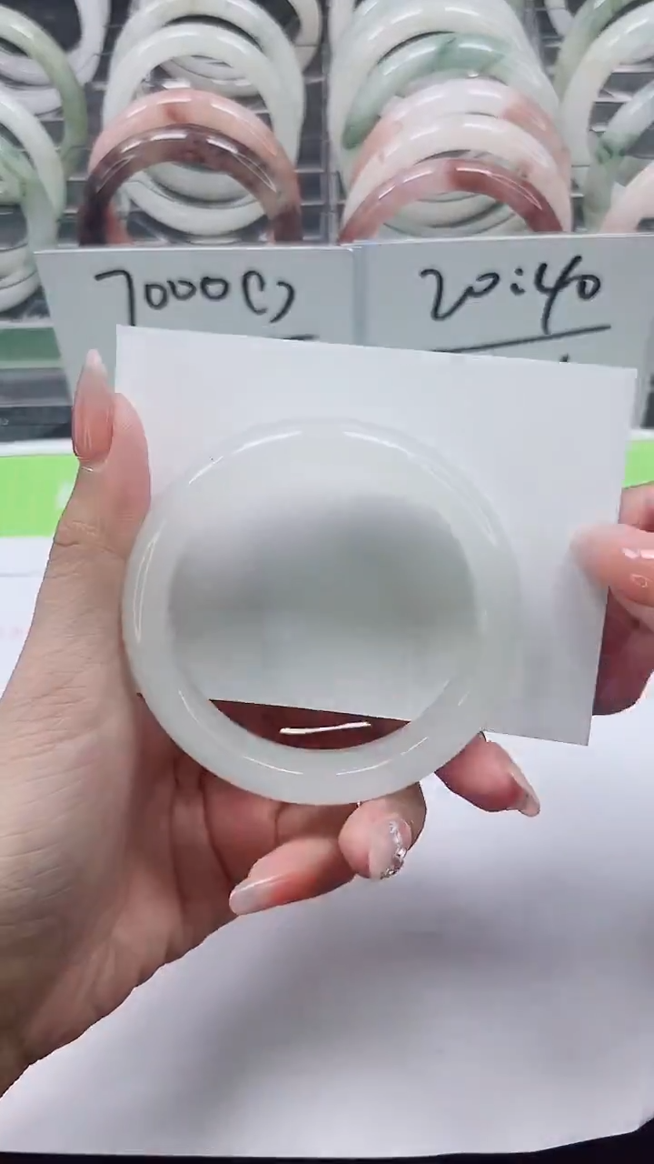 【闪购商品】石英质玉手镯未镶嵌A170-54/55