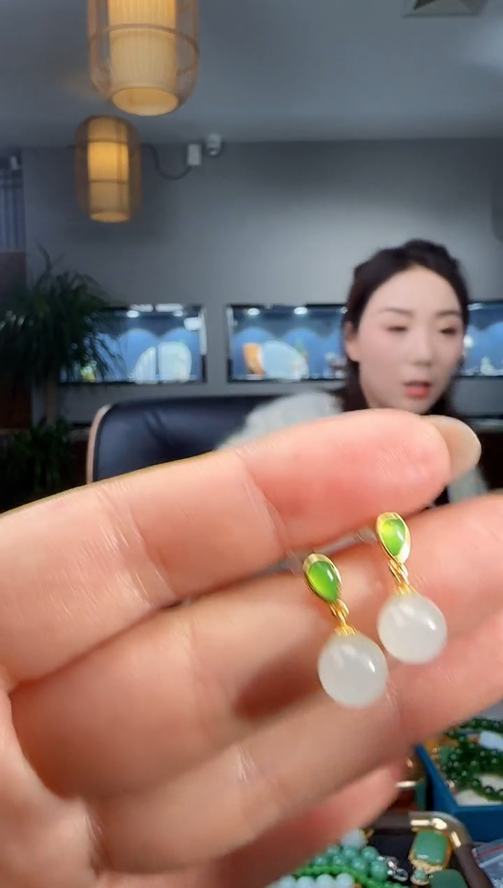 银S925镶嵌和田玉耳饰1