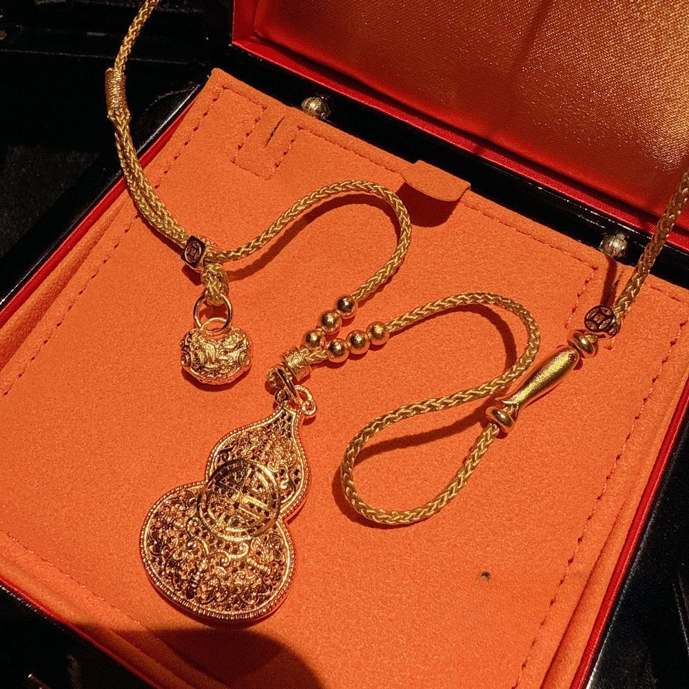 铜合金琉璃项链 气质百搭吊坠轻奢金色葫芦项链精致首饰链子饰品