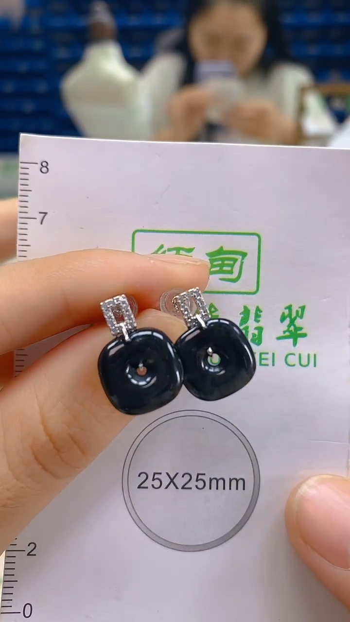 颈饰未镶嵌翡翠新号开播 全场乱卖