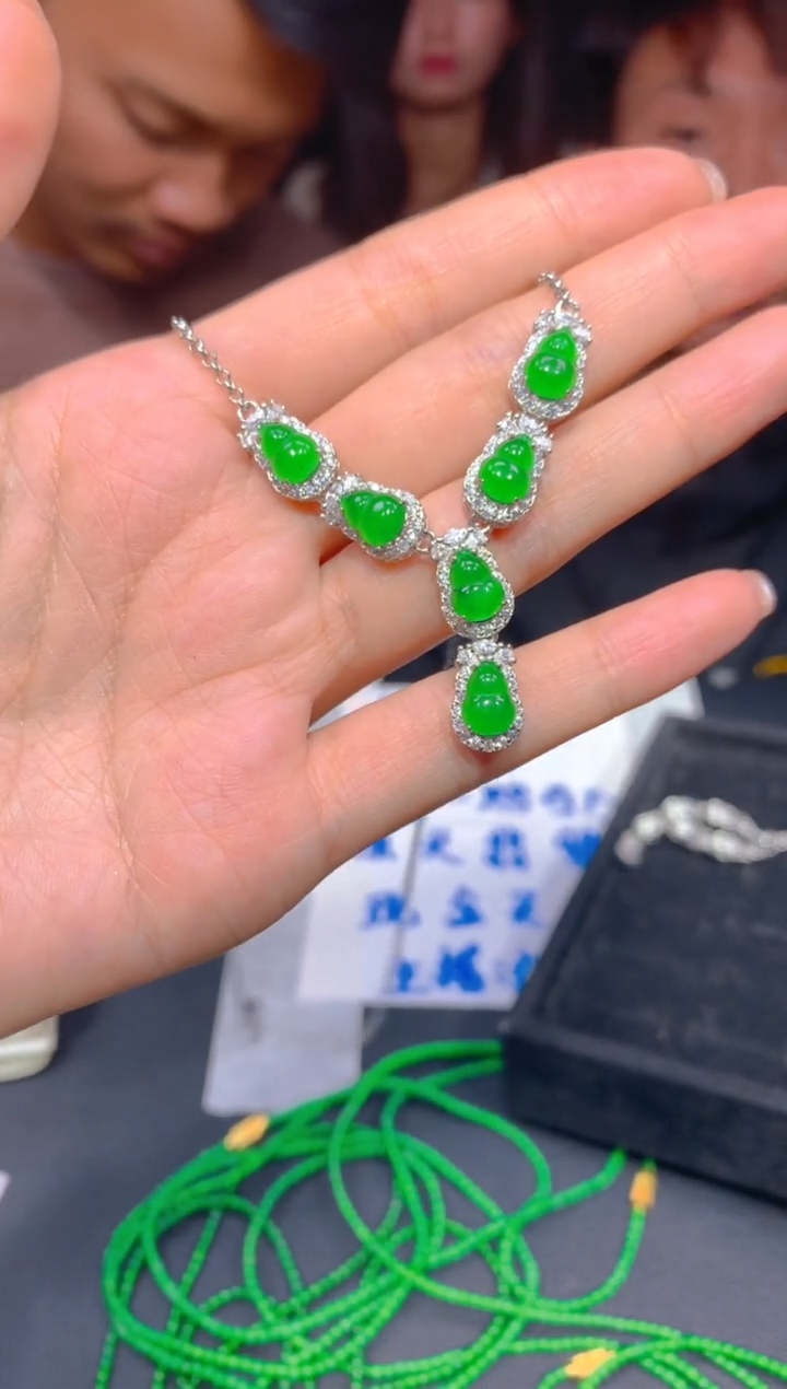 【闪购商品】定制翡翠未镶嵌92多样性发货（发其一）