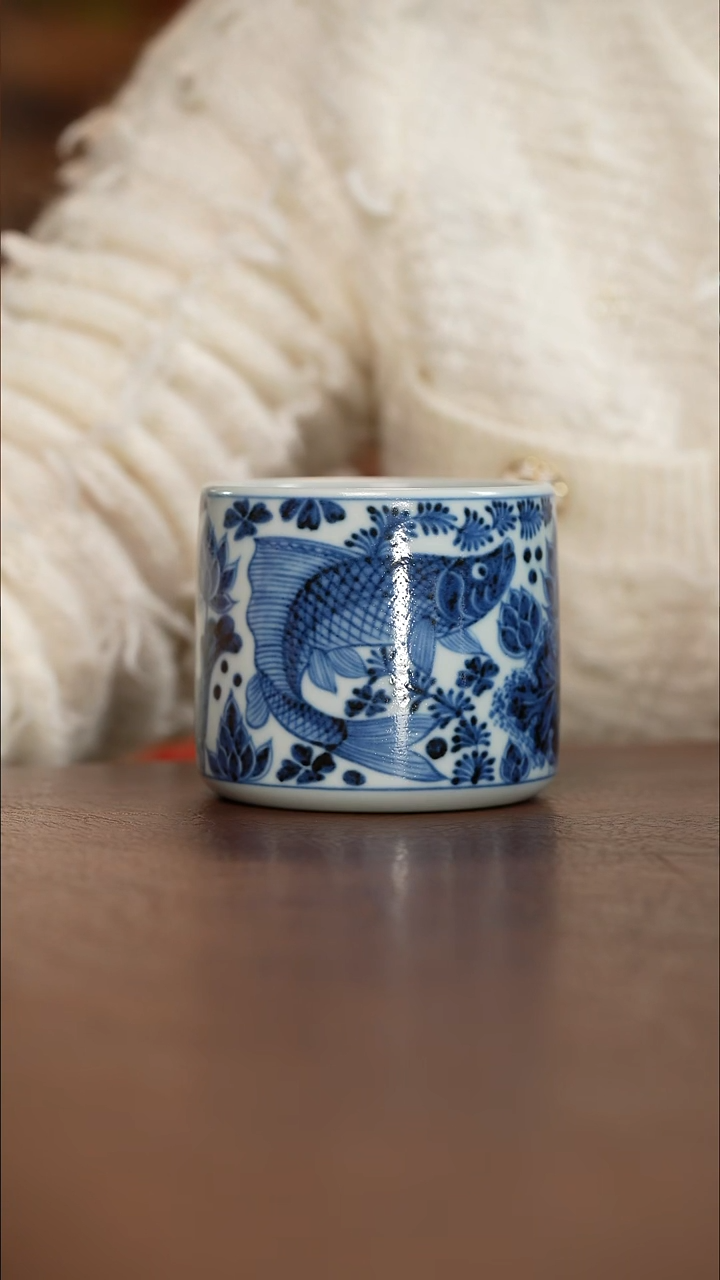 元青花鱼藻纹威士忌杯