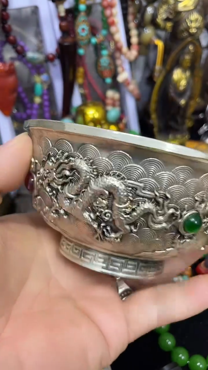 摆件主播推荐如图所示