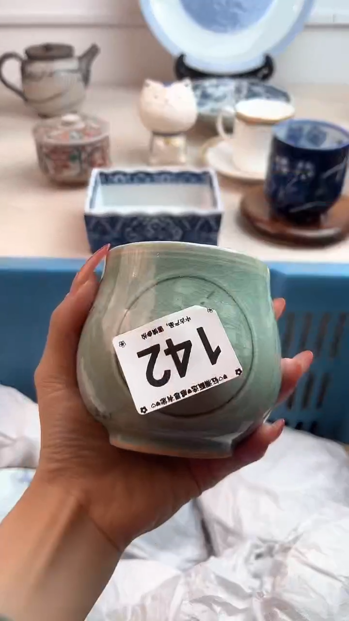 【闪购商品】瓷片142.............