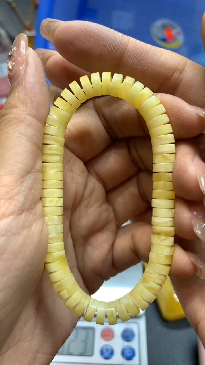 未镶嵌琥珀珠宝奇石2971