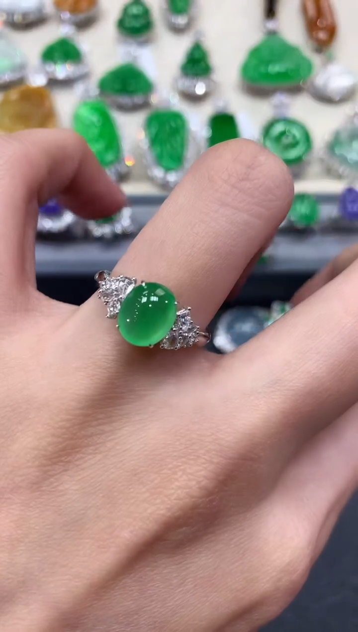 【闪购商品】翡翠戒指18K金镶嵌w46           