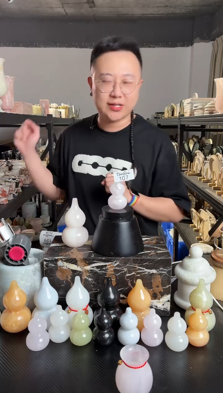 石材107粉玉小葫芦