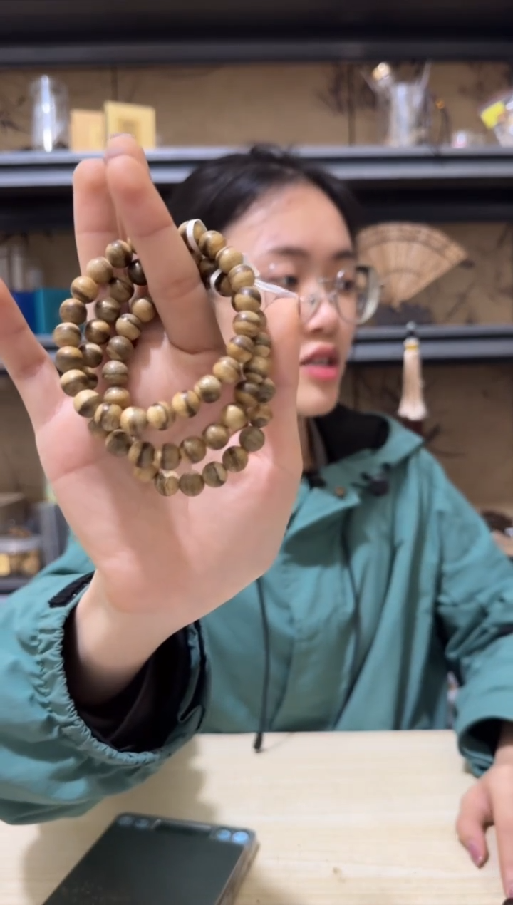 【闪购商品】沉香手串1号马泥涝野料手串多样性一条卡8