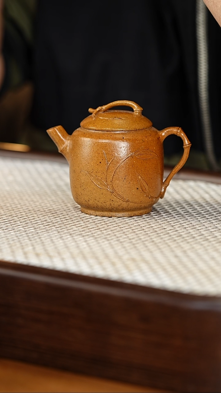 【闪购商品】紫砂茶壶柴烧文竹80cc