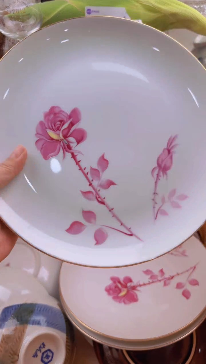 542默认微瑕，满20包邮。