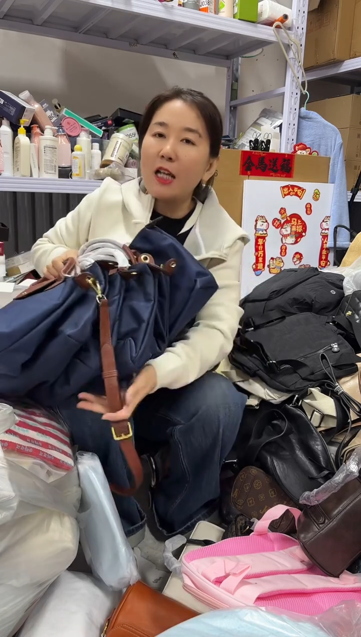 PU上车啦 宝宝们抓紧时间去下方链接拍吧压损版中龙