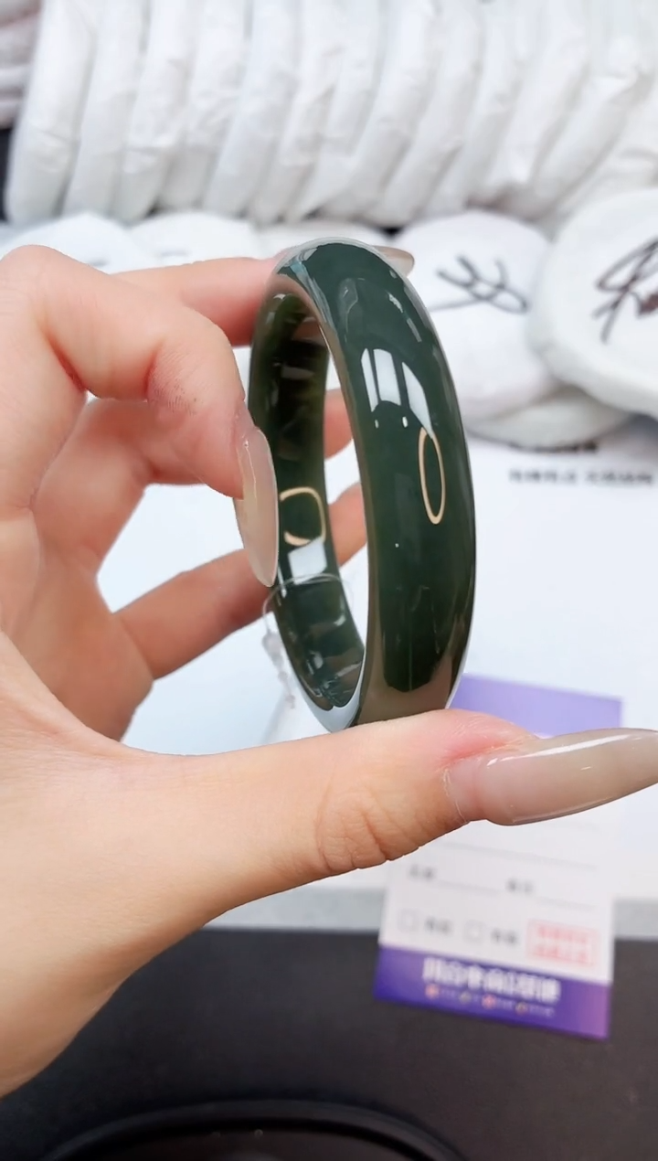 和田玉手镯未镶嵌29Q116-55