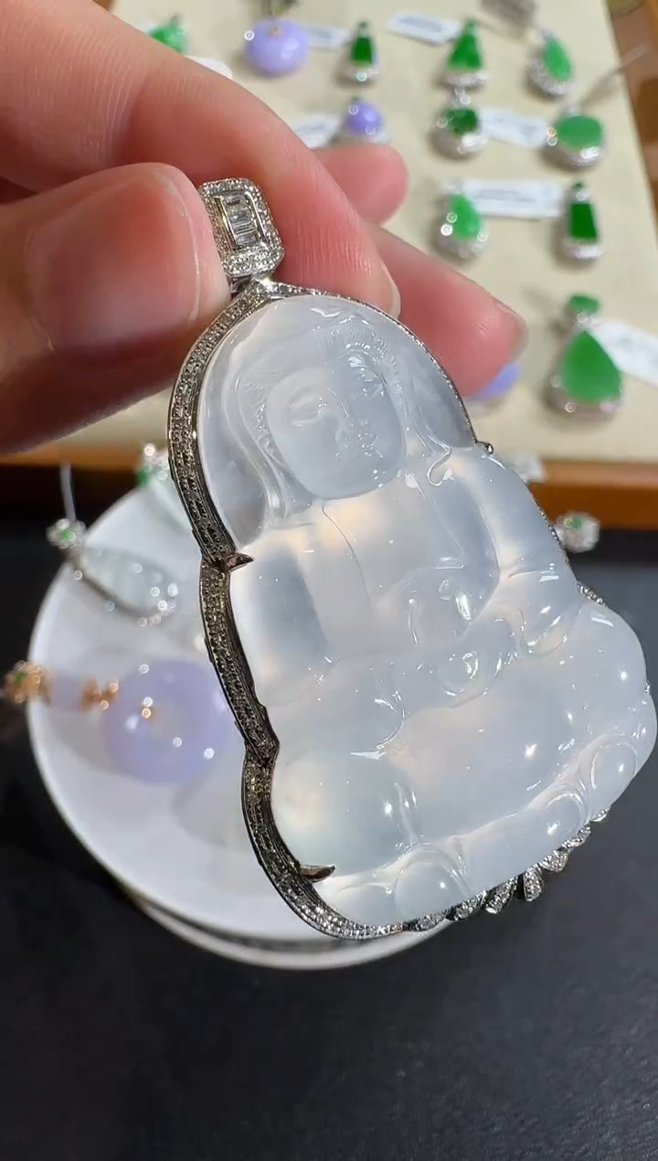 【闪购商品】翡翠吊坠(不含链)18K金镶嵌【源头工厂】钻石镶嵌