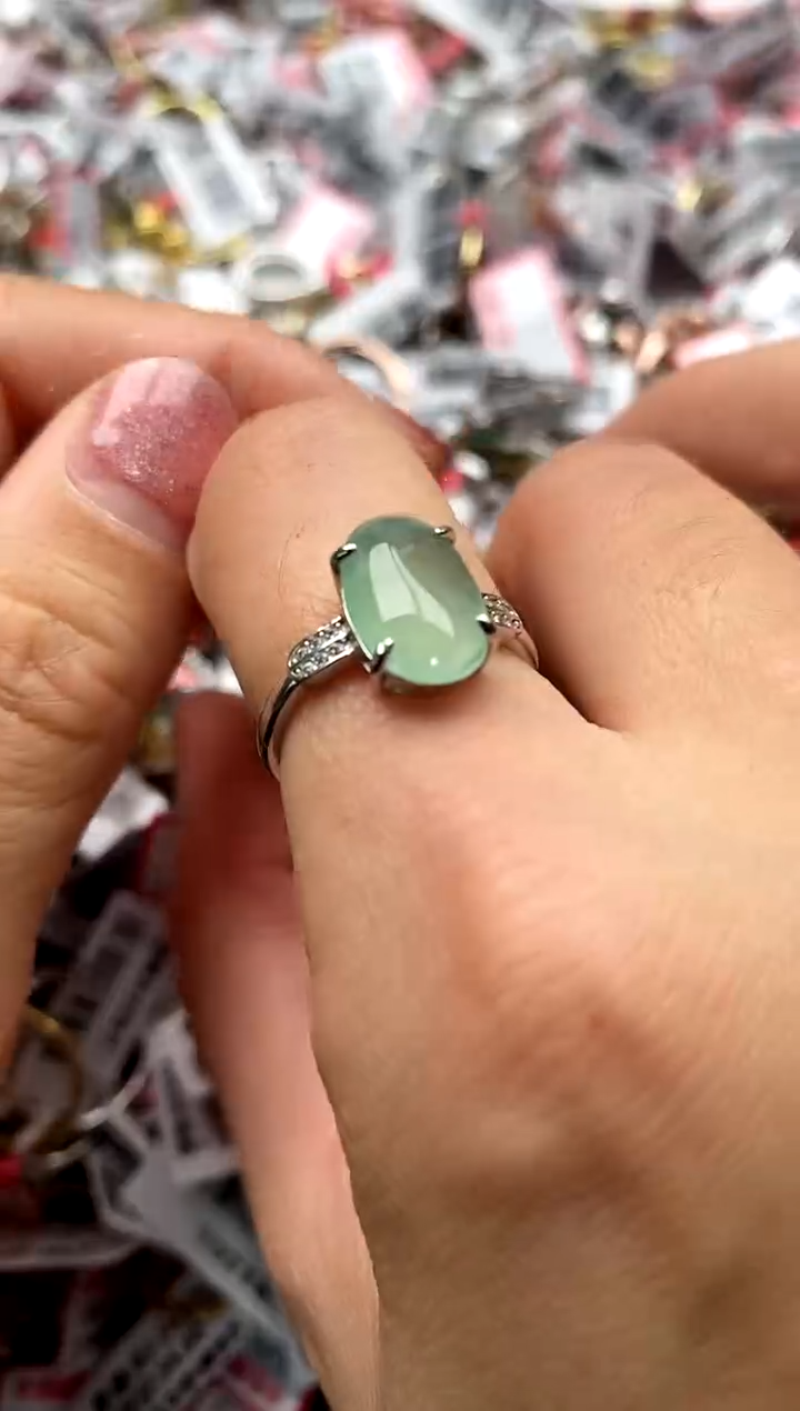 【闪购商品】翡翠戒指银S925镶嵌11111111    0