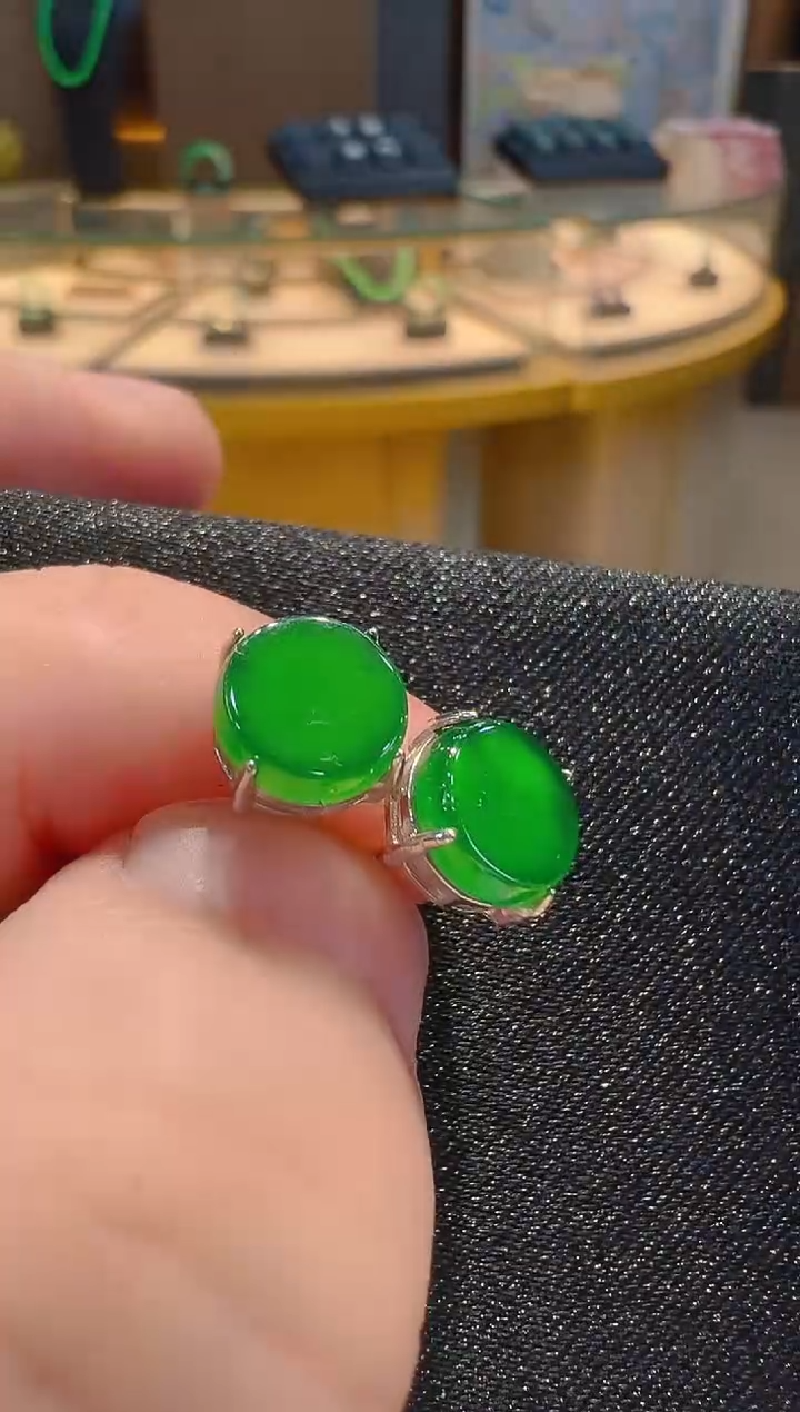 翡翠银S925镶嵌耳钉多样性发其一