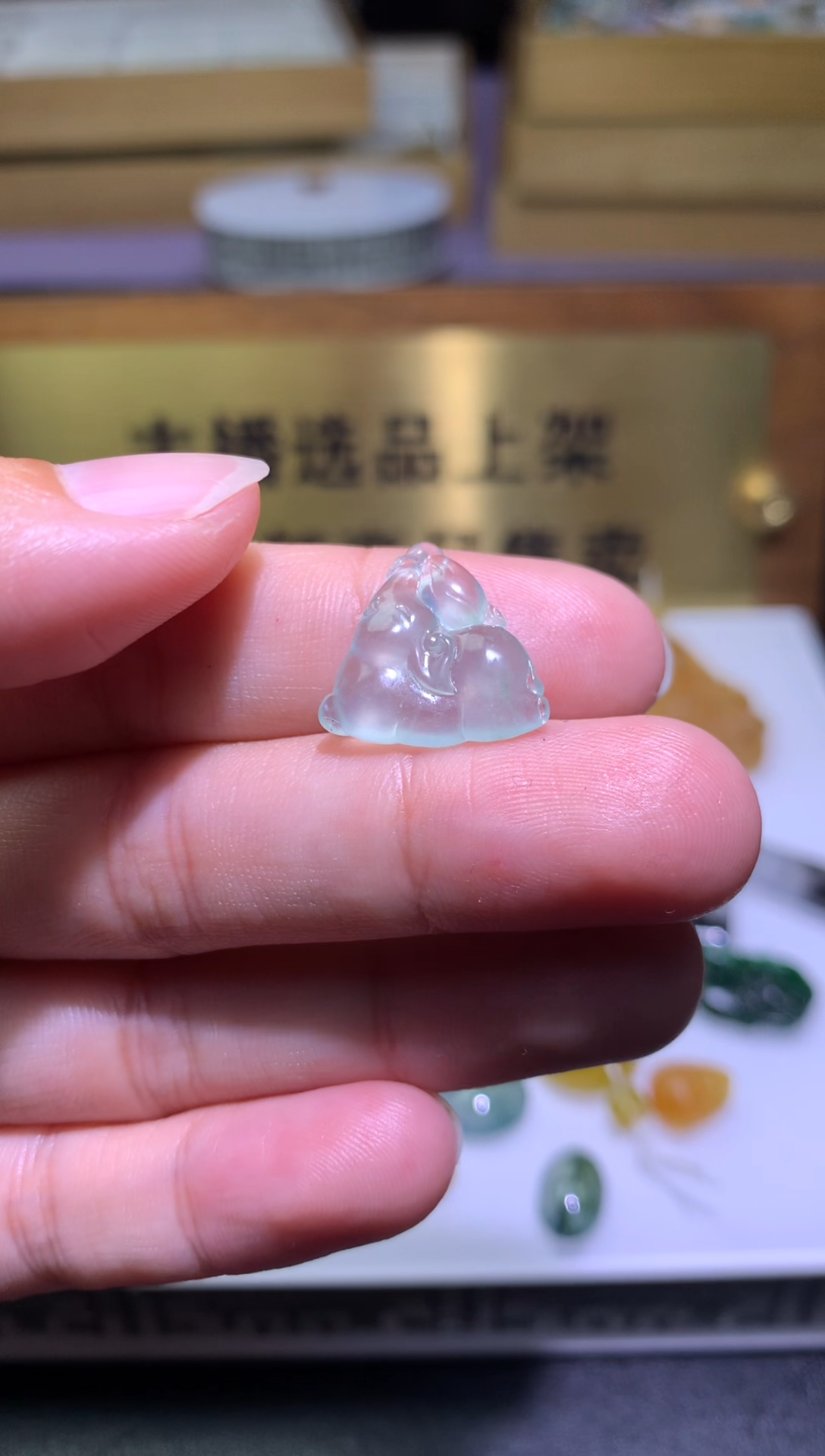 定制翡翠未镶嵌毛货