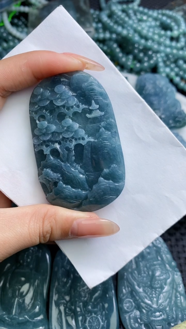 【闪购商品】翡翠颈饰未镶嵌1111111111
