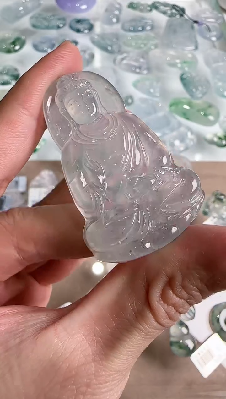 【闪购商品】翡翠吊坠(不含链)未镶嵌··