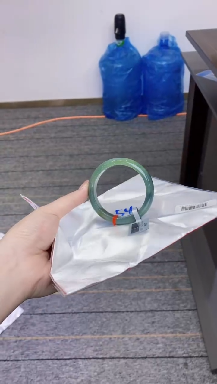 【闪购商品】翡翠手镯未镶嵌11111111111