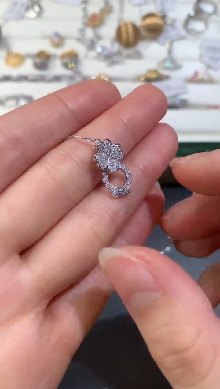 【闪购商品】钻石百搭扣18K金镶嵌S459|1450