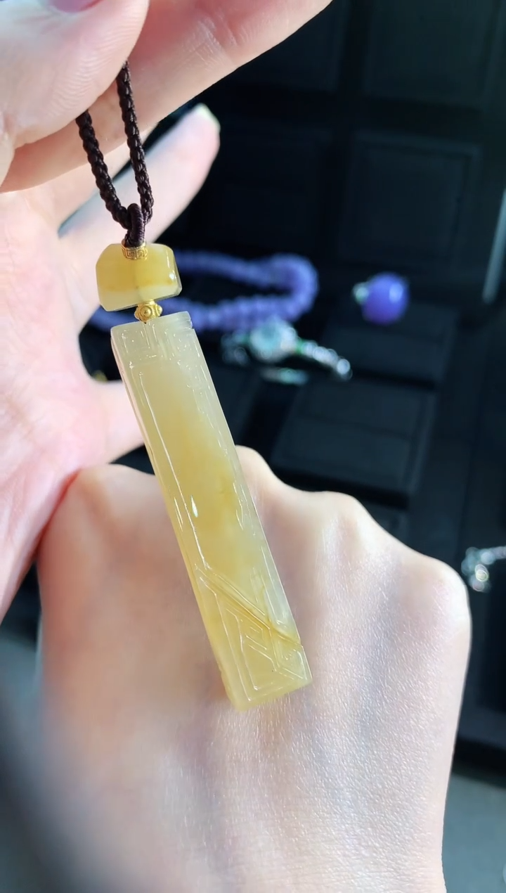 【闪购商品】翡翠颈饰未镶嵌吊坠