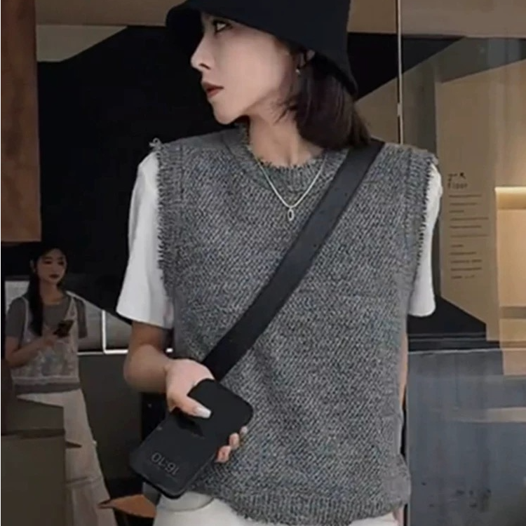 秋冬新款花纱超薄衣服针织马甲春游圆领流苏高级感甜美洋气衣服女