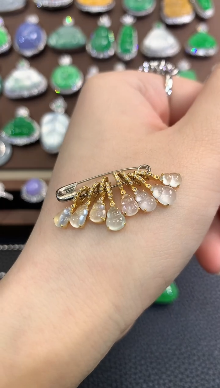 翡翠18K金镶嵌吊坠(不含链)春日珠宝 B1多样性一件发