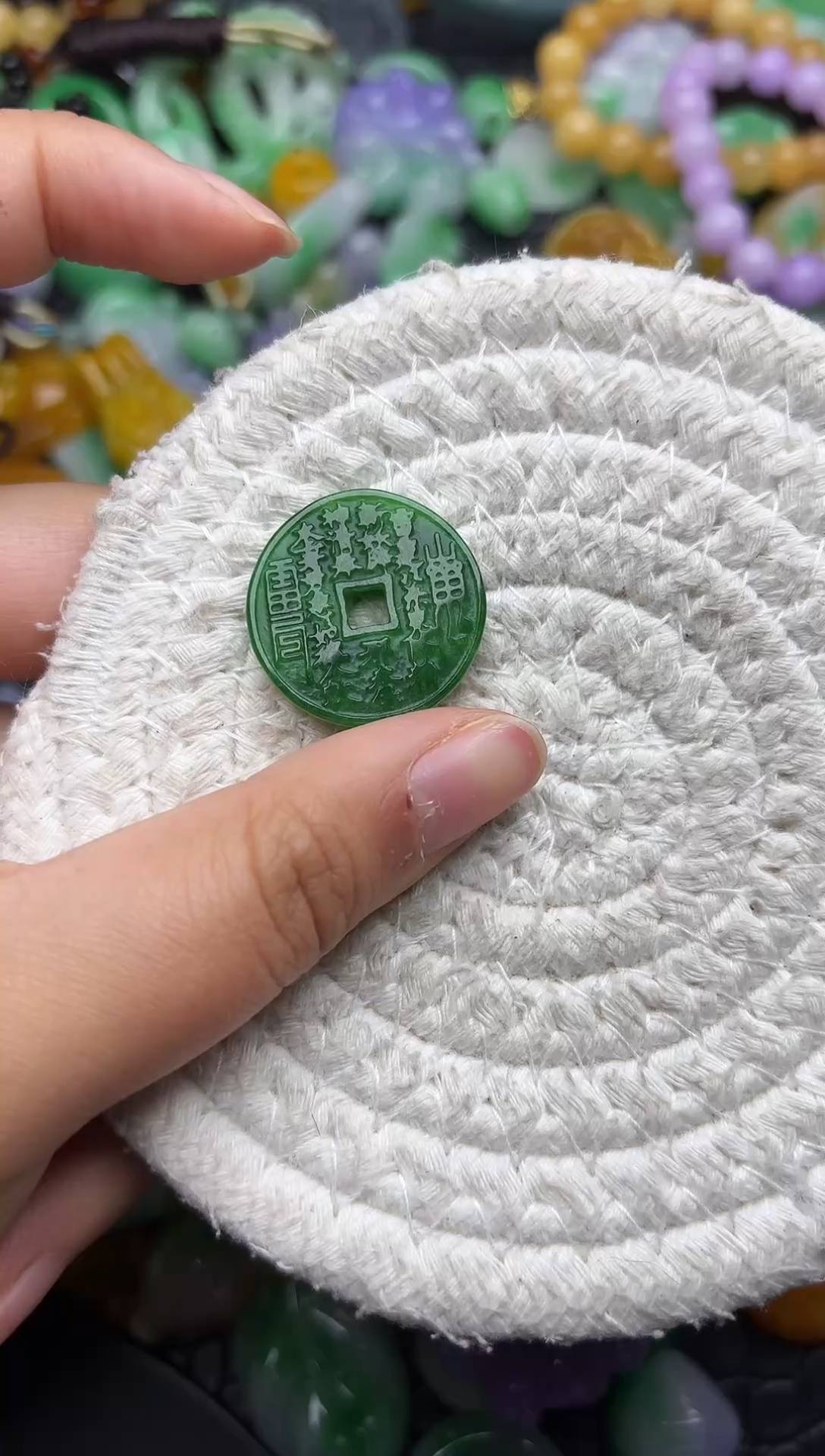 颈饰未镶嵌翡翠缅甸翡翠吊坠