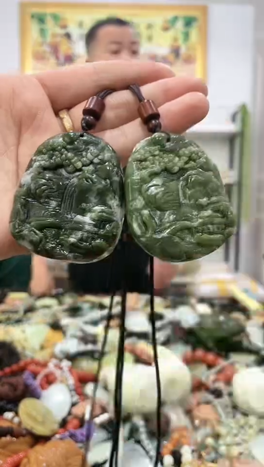 未镶嵌岫玉挂件 v多样性发货发其中一件
