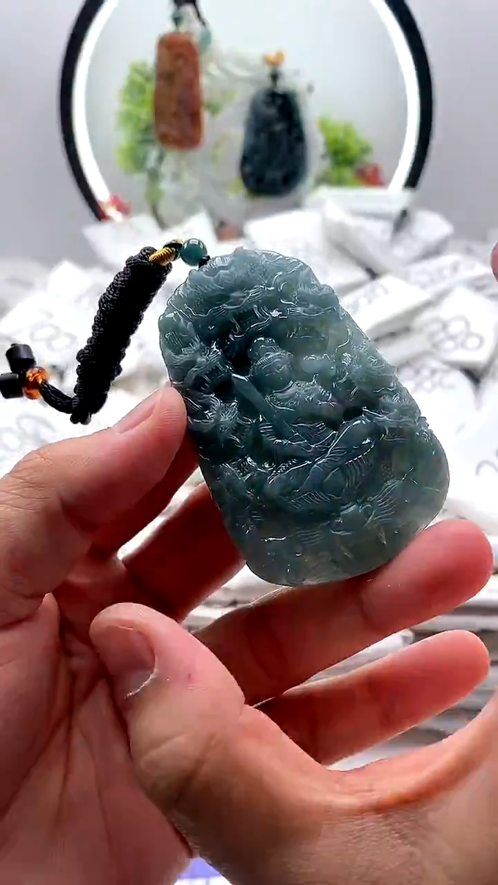 【闪购商品】翡翠颈饰未镶嵌虚空藏