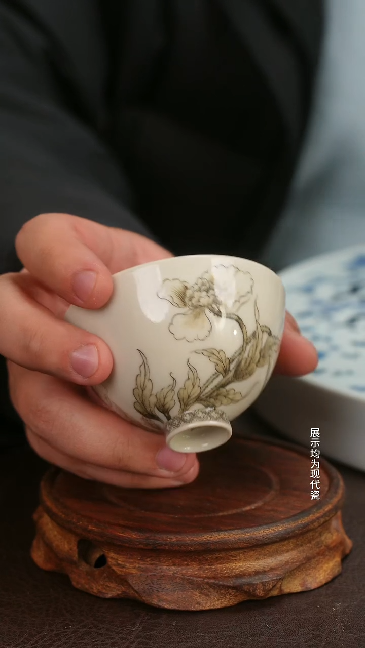 跟着蛋总玩瓷不迷路   