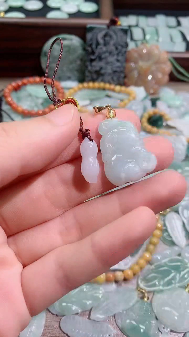 吊坠(不含链)未镶嵌翡翠天然A货翡翠（不含链）