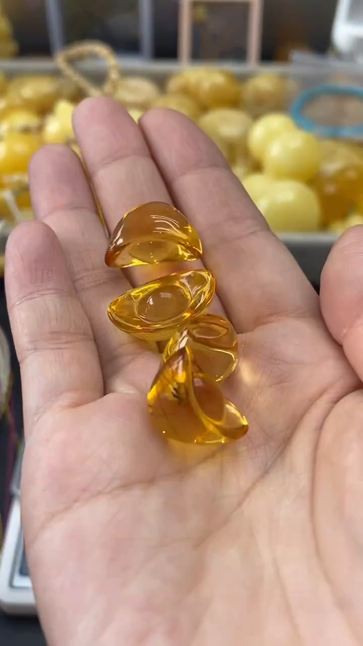 琥珀未镶嵌珠宝奇石2942多样性发其一默认有瑕