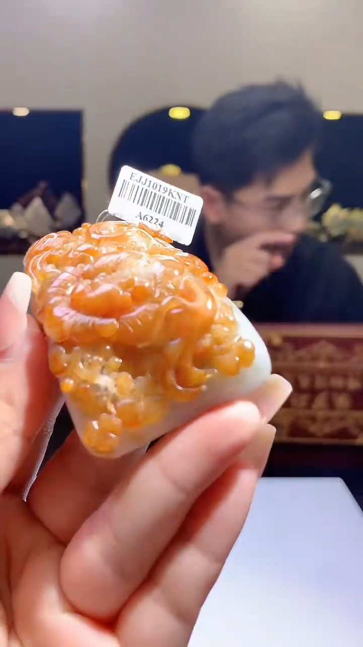 【闪购商品】定制翡翠未镶嵌1002xx-毛货挂件4