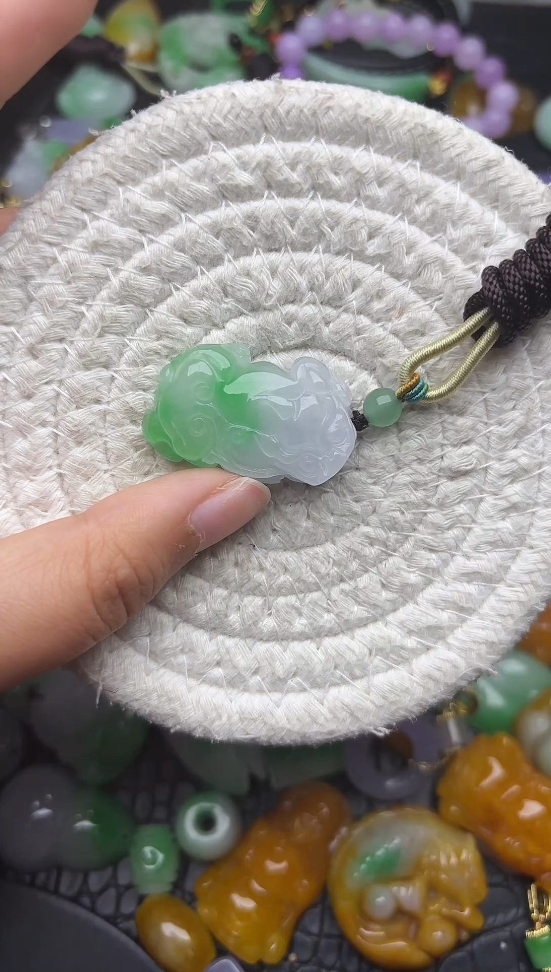颈饰未镶嵌翡翠缅甸翡翠吊坠