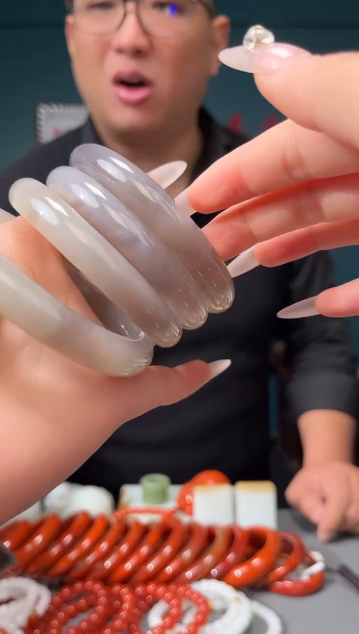 【闪购商品】和田玉颈饰未镶嵌圈口备注多样性发货拍一发一