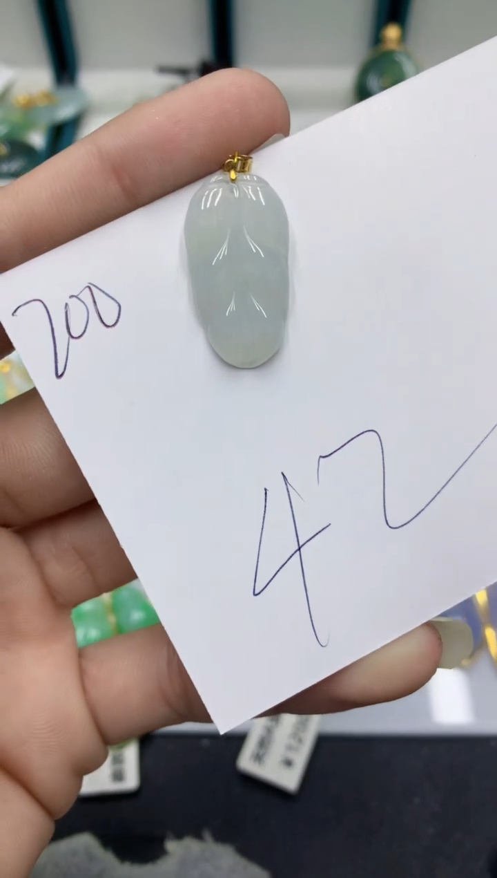 【闪购商品】翡翠颈饰18K金镶嵌翡翠