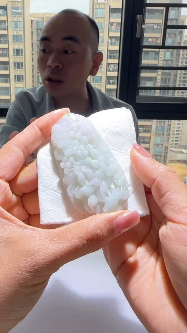 【闪购商品】翡翠颈饰未镶嵌天然翡翠A货